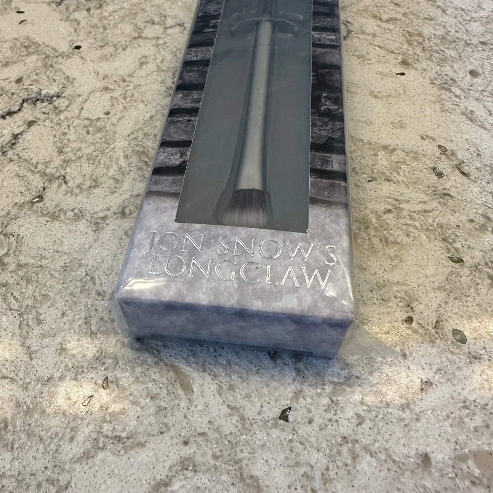 Urban Decay Games of Thrones Jon Snow Longclaw‎ Eyeshadow Brush